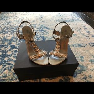 Guess Heels